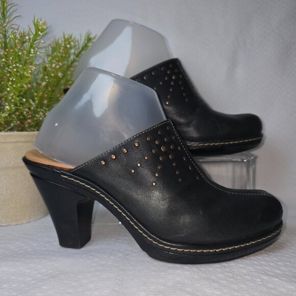 SOFFT BLACK METAL STUDDED MULES WOMENS SIZE 7 GOOD USED CONDITION - Picture 4 of 9